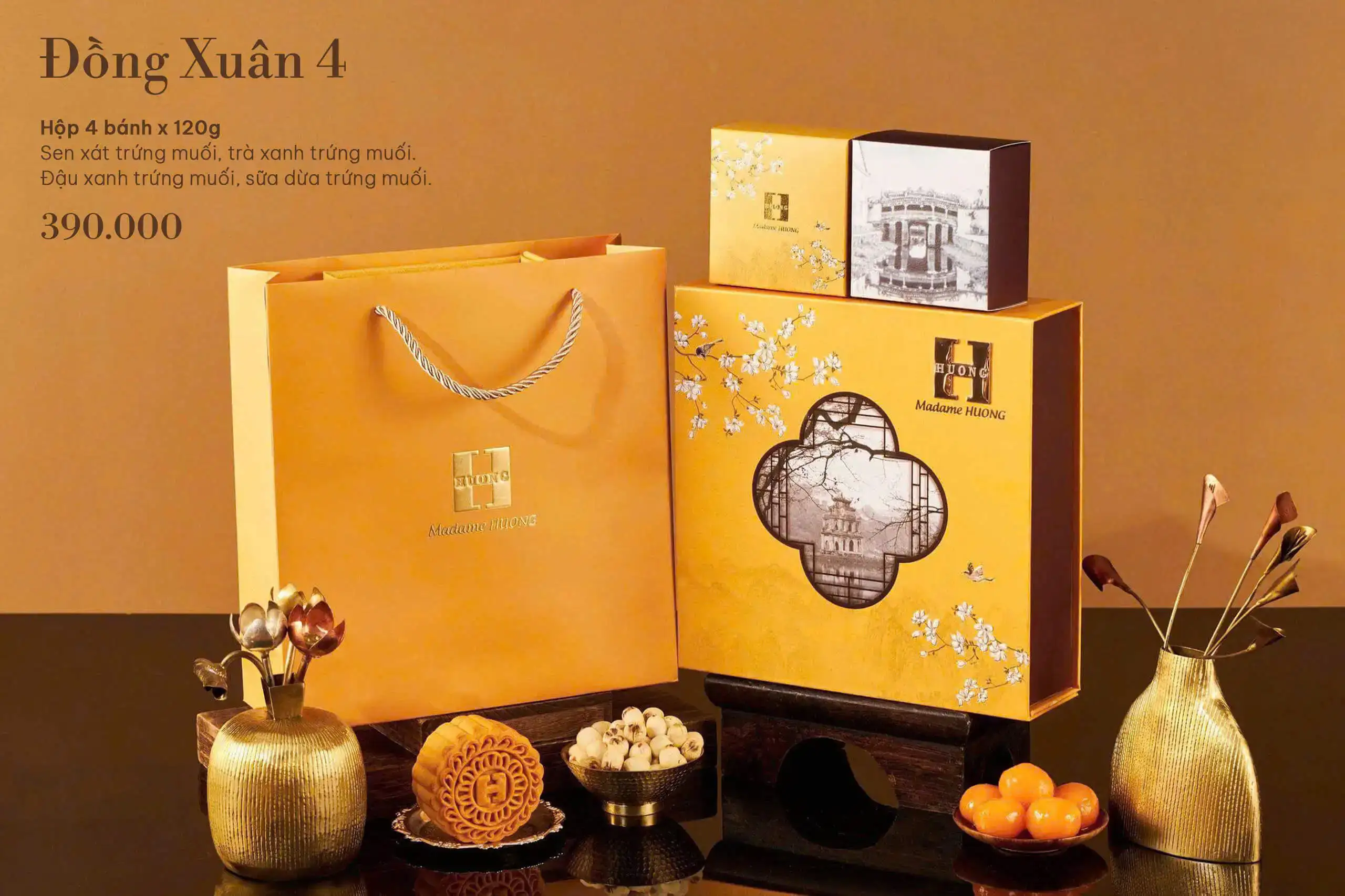 Bánh trung thu Madame Hương 2025 hộp Đồng Xuân 4 Hộp Đồng Xuân 4 bánh trung thu Madame Hương 2025