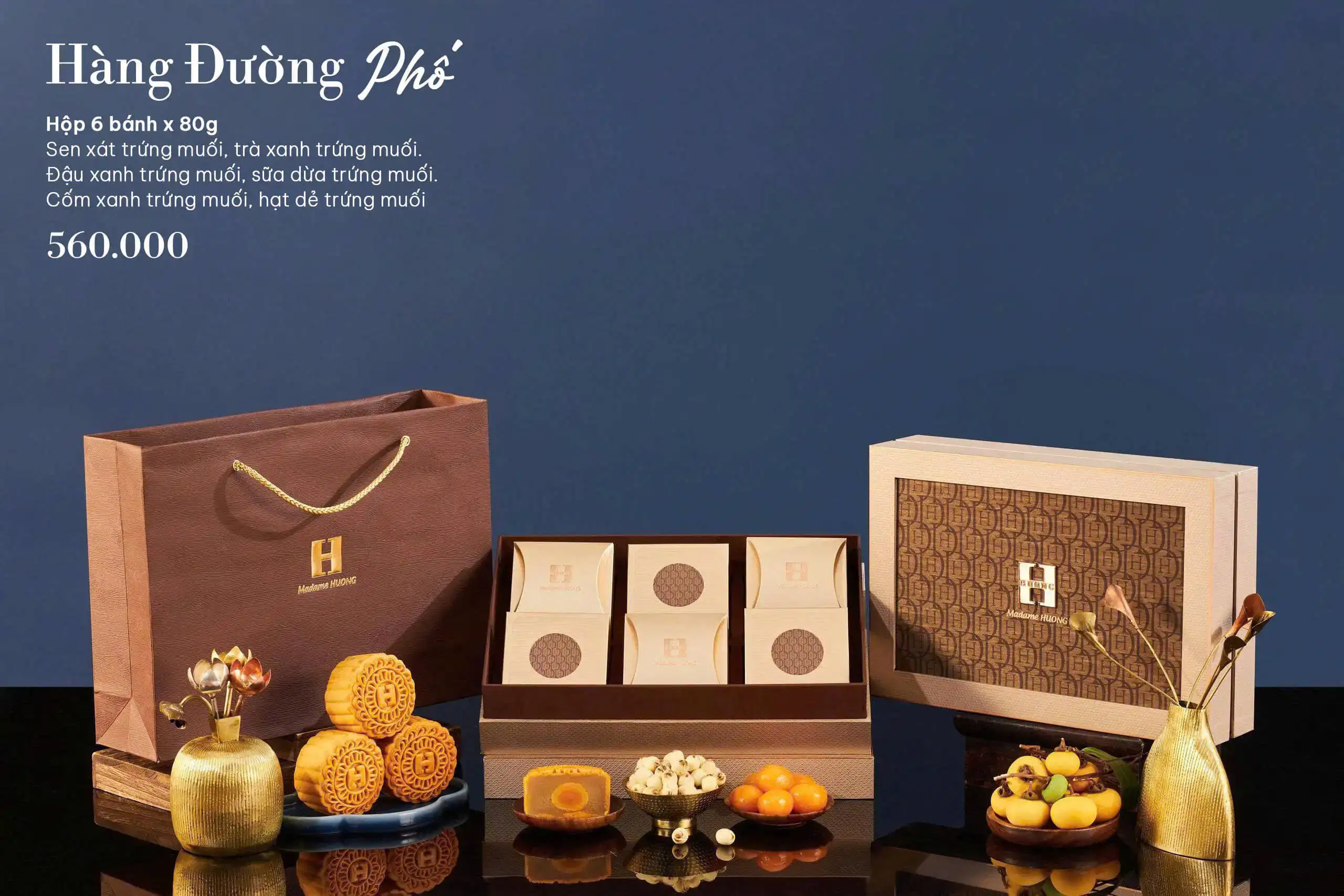 Bánh trung thu Madame Huong 2025 hộp Hàng Đường Phố Hộp Hàng Đường Phố bánh trung thu Madame Hương 2025