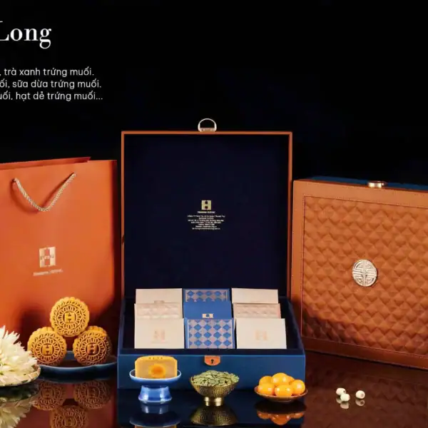 Bánh trung thu Madame Huong 2025 hộp Thăng Long 9 bánh