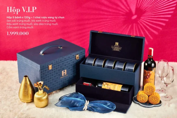 Bánh trung thu Madame Hương 2025 hộp VIP