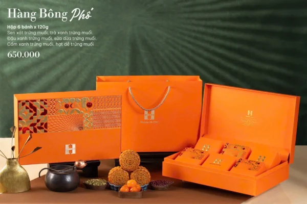 Bánh trung thu Madame Hương 2025 hộp hàng Bông