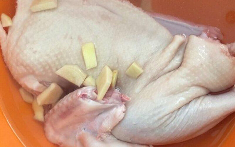 Cách luộc vịt không bị hôi, thịt thơm và mềm ngon (1)