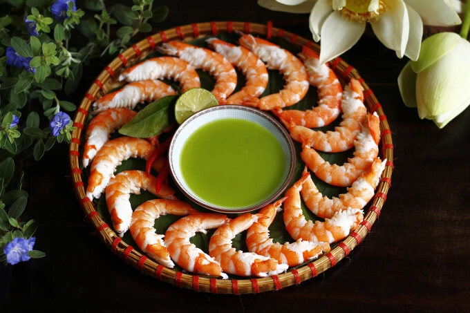 Sốt muối ớt xanh chấm tôm luộc, hải sản đều ngon. (1)
