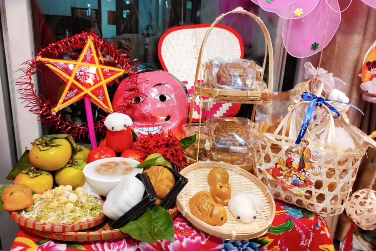 Mâm cỗ Trung thu có những gì, Cách bày trí đơn giản, đẹp mắt